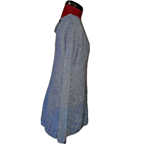 Hippie Rose Womens Sweater Size XL Blue Ash Cross Back Detail Side Split - Picture 3 of 7